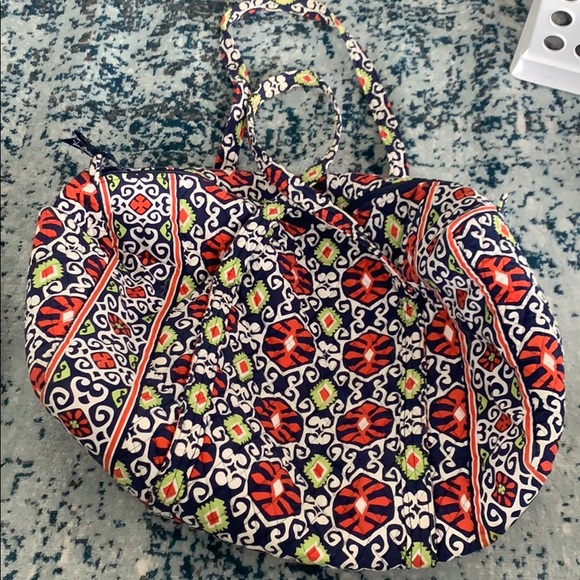 Vera Bradley Handbags - Vera Bradley weekend large duffle bag